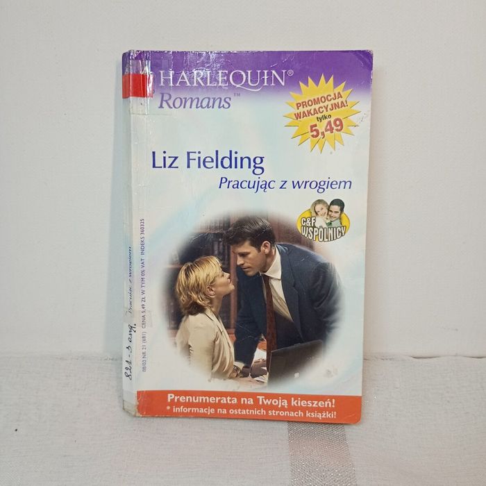 Pracując z wrogiem. Liz Fielding