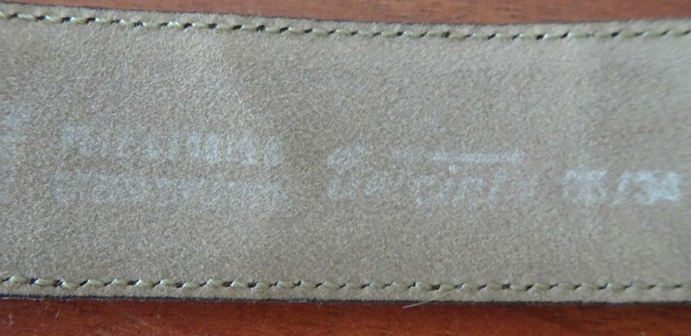 Cinto de Senhora da Haity em Pele Genuína