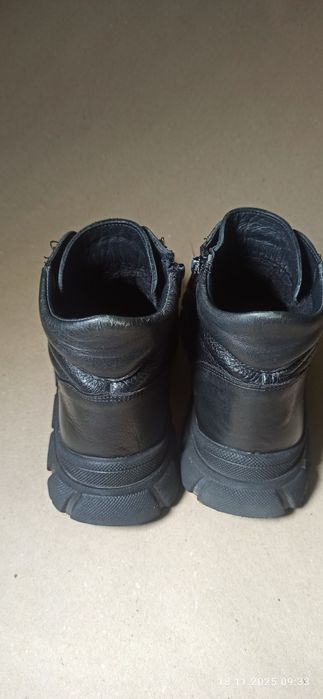 Продам Дитячі черевики