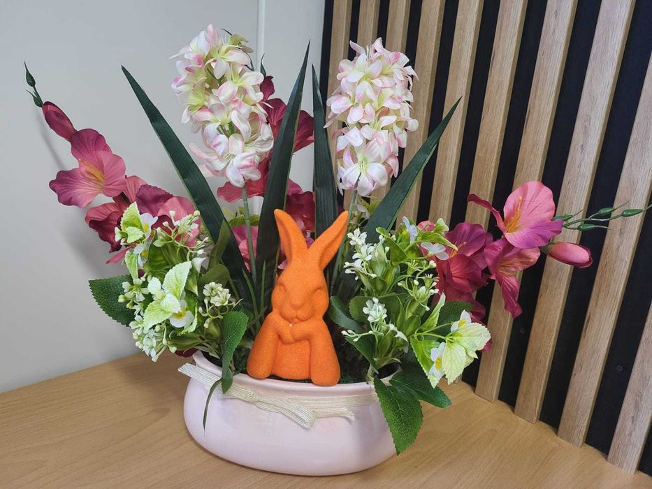 Dekoracje stroiki wielkanocne