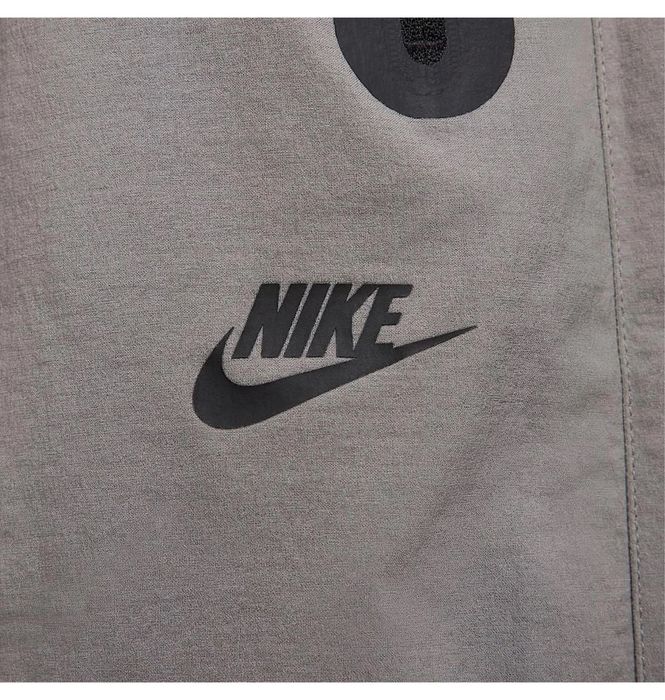 Штани Nike Tech Woven Grey оригінал HM7158-014