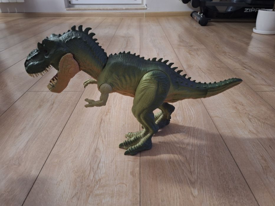 Smok i dinozaur interaktywny. Duże zabawki