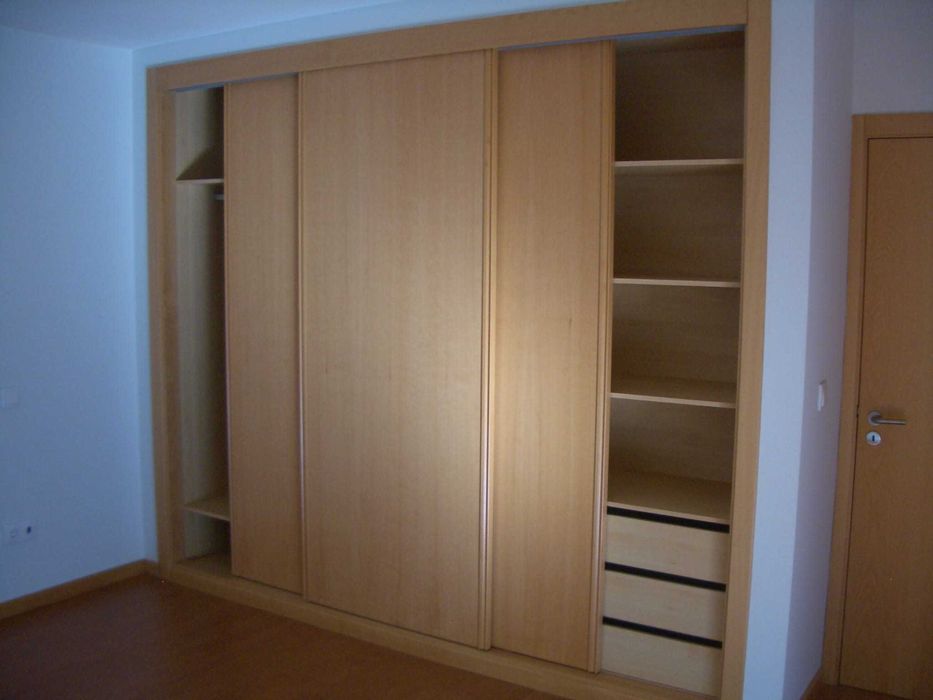 Apartamento T1 arrendar em Valença