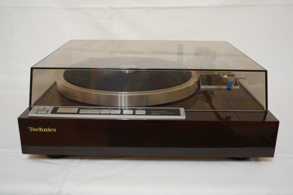 Gramofon Technics SL-MA1