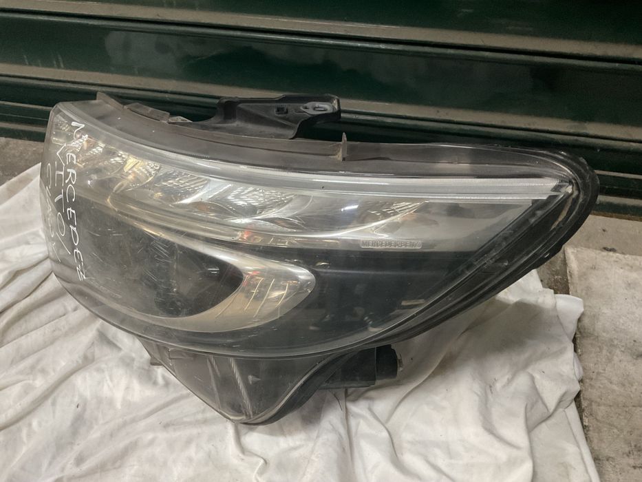 Vendo Farol Mercedes Vito/V Class