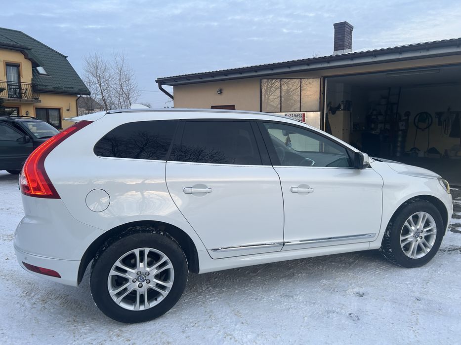 Volvo XC60 D3 150 KM Summum