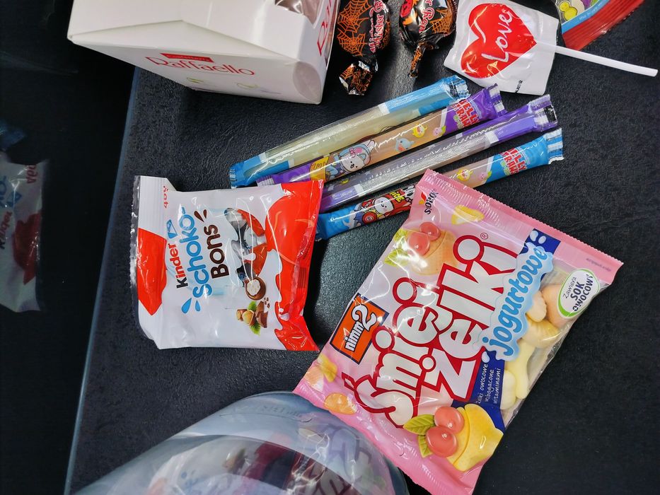 Mix słodycze chipsy Rafaello Kinder chocolate bueno