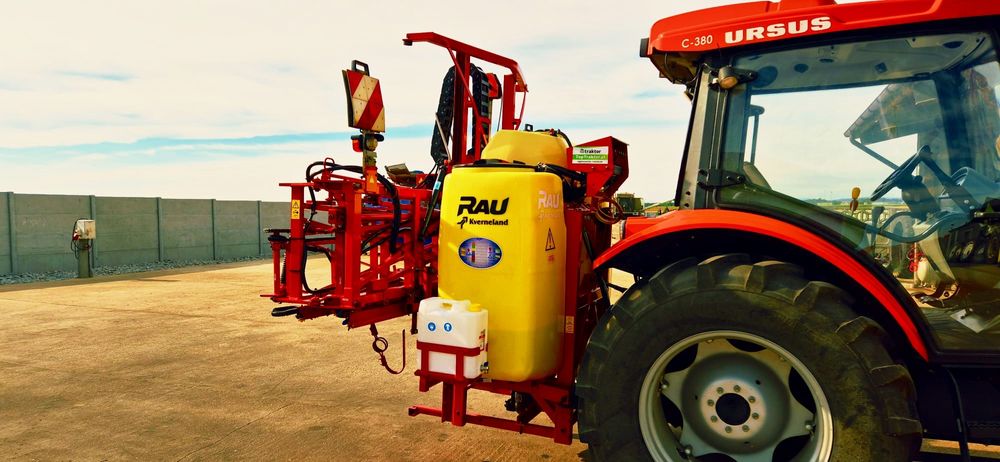 Opryskiwacz zawieszany Rau Kverneland D2