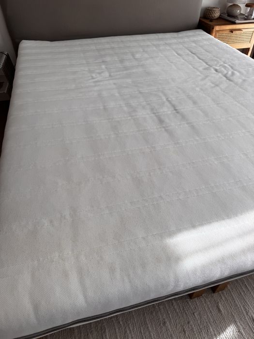Colchão Ikea Malvik 160x200cm
