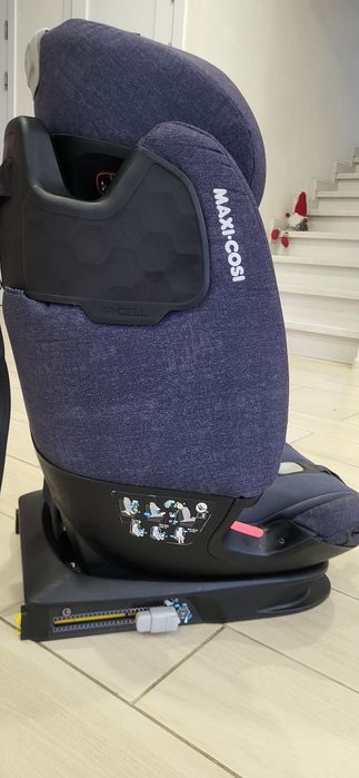 Дитяче  автокрісло Maxi Cosi titan pro