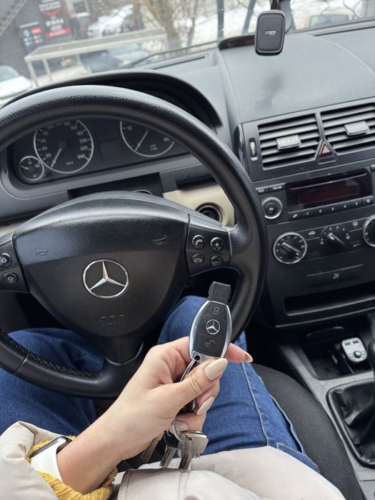 Продаю mercedes-benz A-Class 2004 2літловий двигун