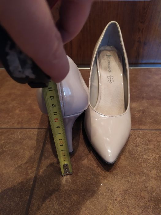 Beżowe / Nude szpilki