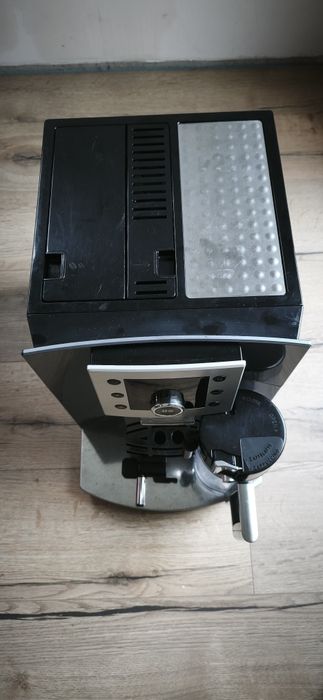 Ekspres DeLonghi Perfecta Cappuccino ESAM 5500