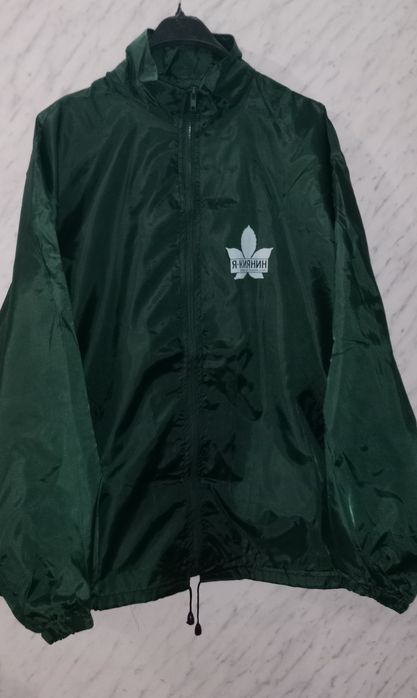 Ветровка для бега .