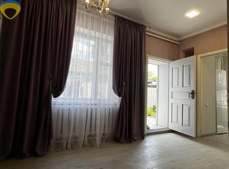 Срочно! Предложение ограничено! Дом с гаражом и своим двором!