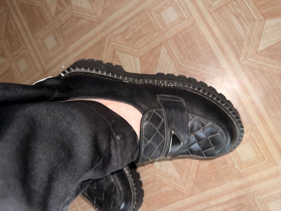 Лофери жіночі ШКІРА , купувала для фотосесії