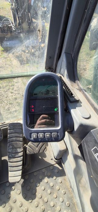 Koparka volvo EC210BLC