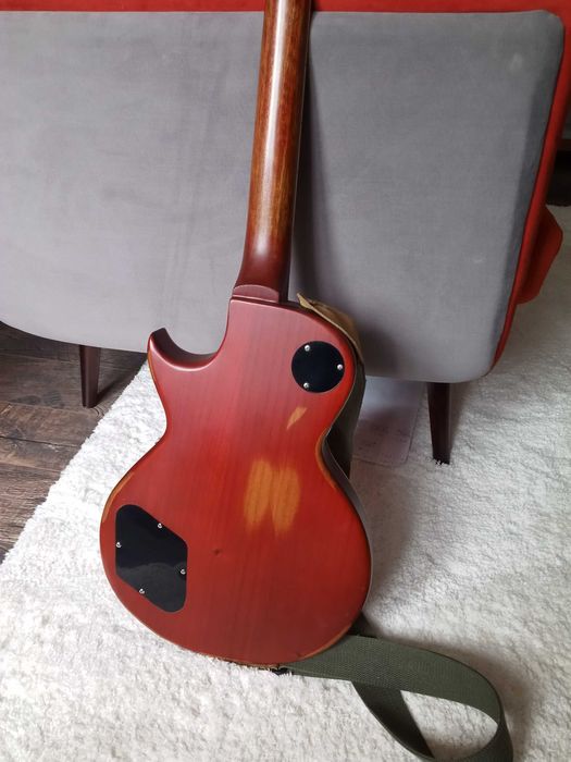 Vintage icon v100