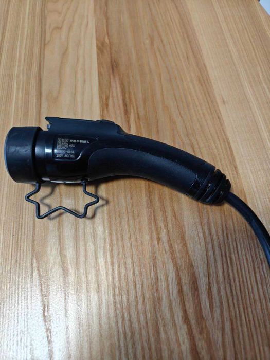 Зарядний пристрій GBT 2.8квт (портативна)