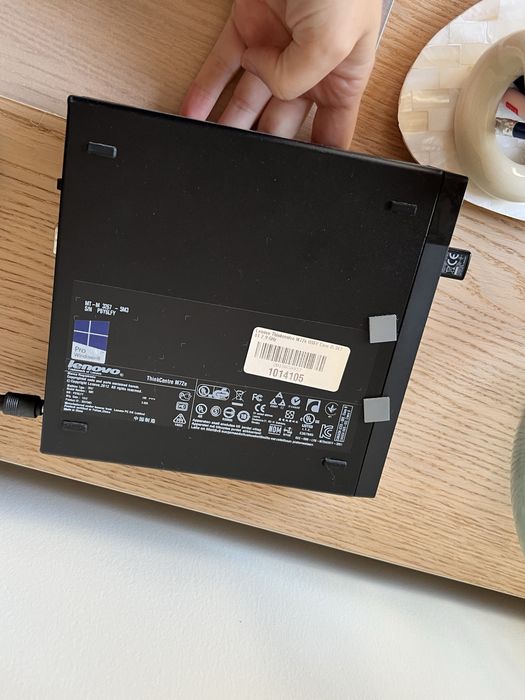 Lenovo ThinkCentre M72e Tiny
