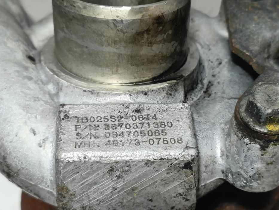 TURBO TD025S2-06T4 CITROËN C4 1.6hdi 90CV 16V 9HHJE PEUGEOT  FORD