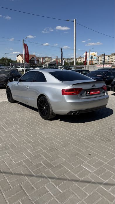 Audi Ауді A5 Coupe Quattro 2012 р 2,0 бензин 8АКПП ОБСУГОВАНА