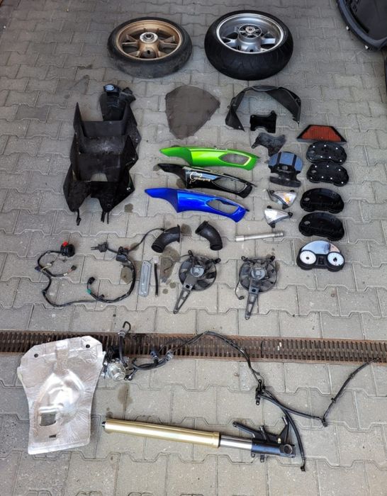Zestaw części Kawasaki zzr 1400