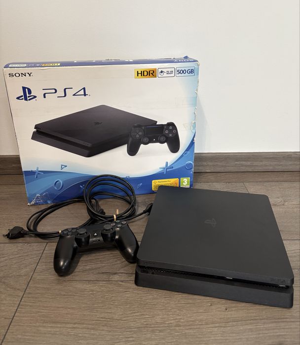 PlayStation 4 slim