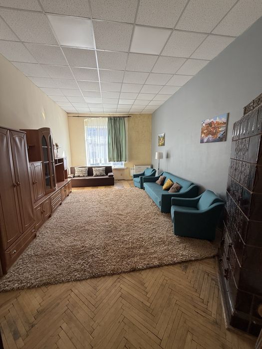 Здам в оренду квартиру пл. Корятовича