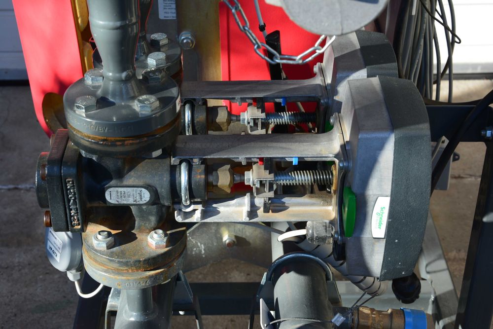 EL-BJORN podstacja ciepłownicza 400kW Grundfos SWEP