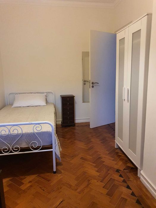 Quarto arrendamento Olaias