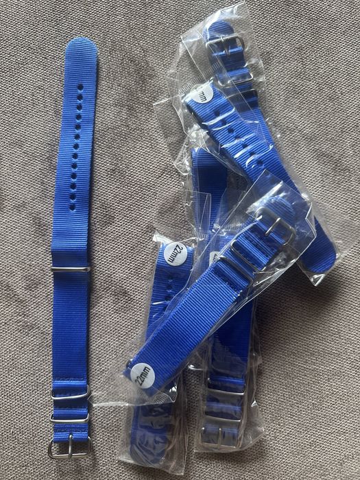 Pasek nato nowy 22mm niebieski srbrna sprzaczka