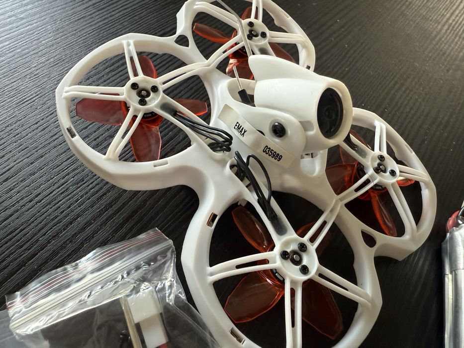 Drone Emax EZ pilot64750486124419123