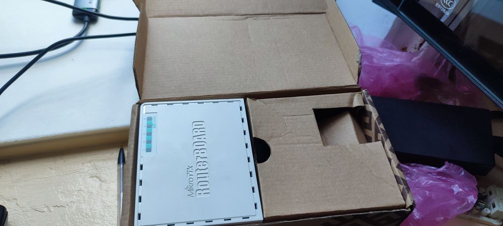 Маршрутизатор Mikrotik hEX PoE lite RB750UPr2