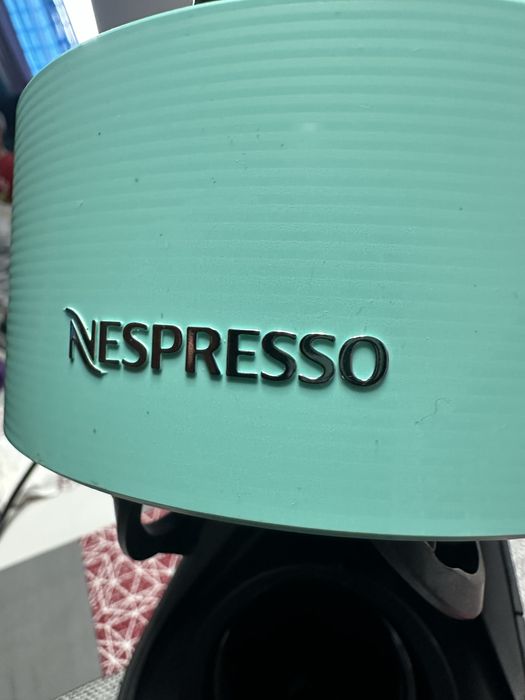 Máquina Nespresso Vertuo Pop Krups – Cor Aqua Mint (Como Nova)