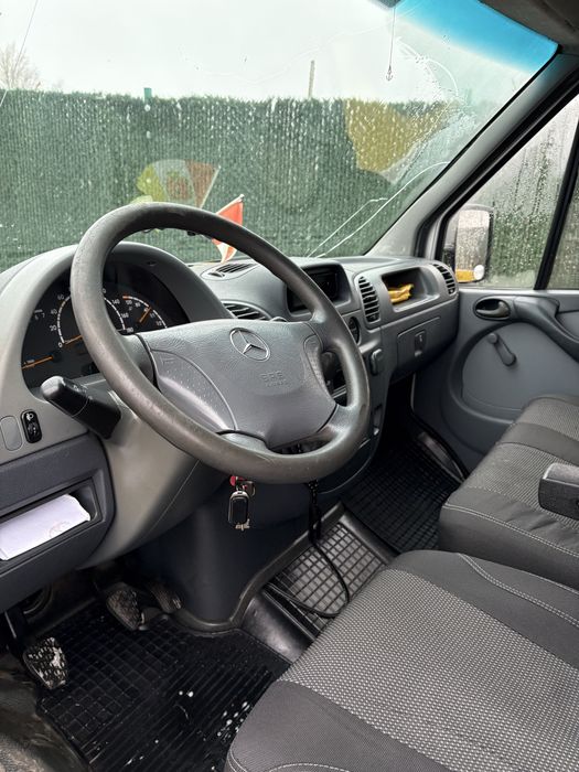 Мерседес Спринтер 2004 рік 2.2 дизель
