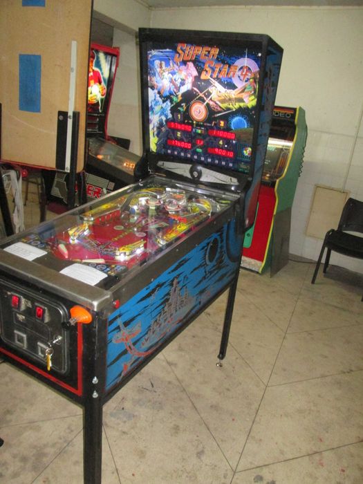 Maquina fliper como nova