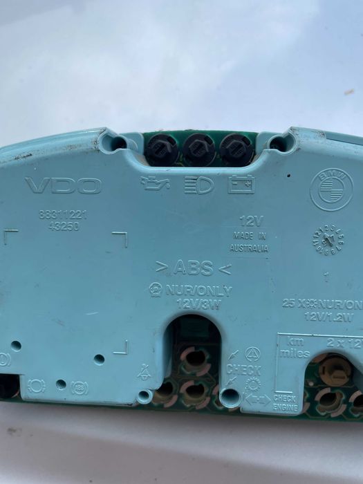 Bmw 3 e36 licznik zegary VDO 1.6 M43 COMPAKT 8371.558 1.8tds 8.361.210