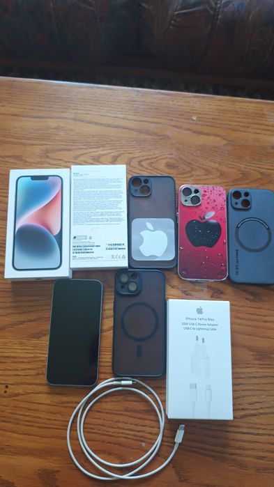 Telefon iPhone 14