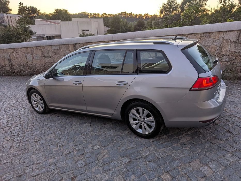 VW Golf Variant 1.6 TDi Best Edition DSG foto 3