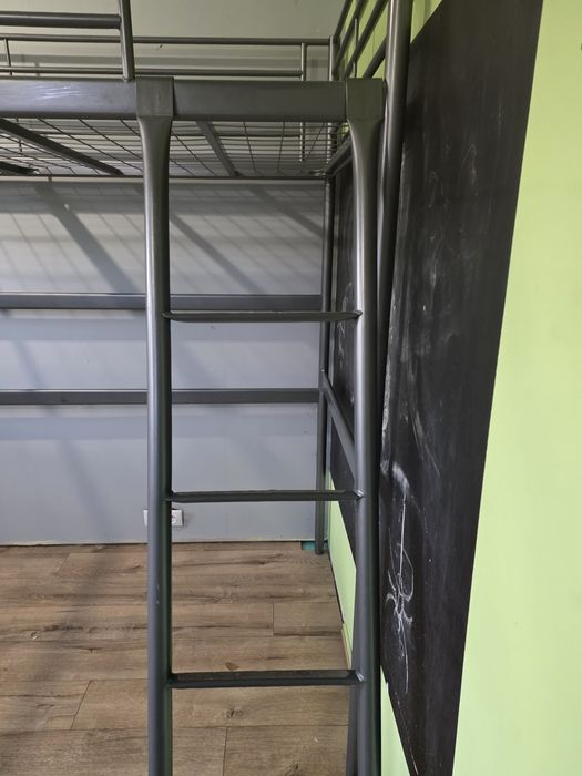 Łóżko antresola IKEA SVÄRTA