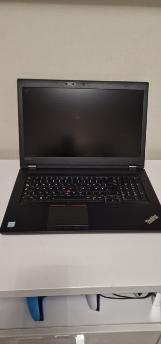 Lenovo ThinkPad P72 / Quadro P2000 / i7-8750H / 32GB / 17.3"