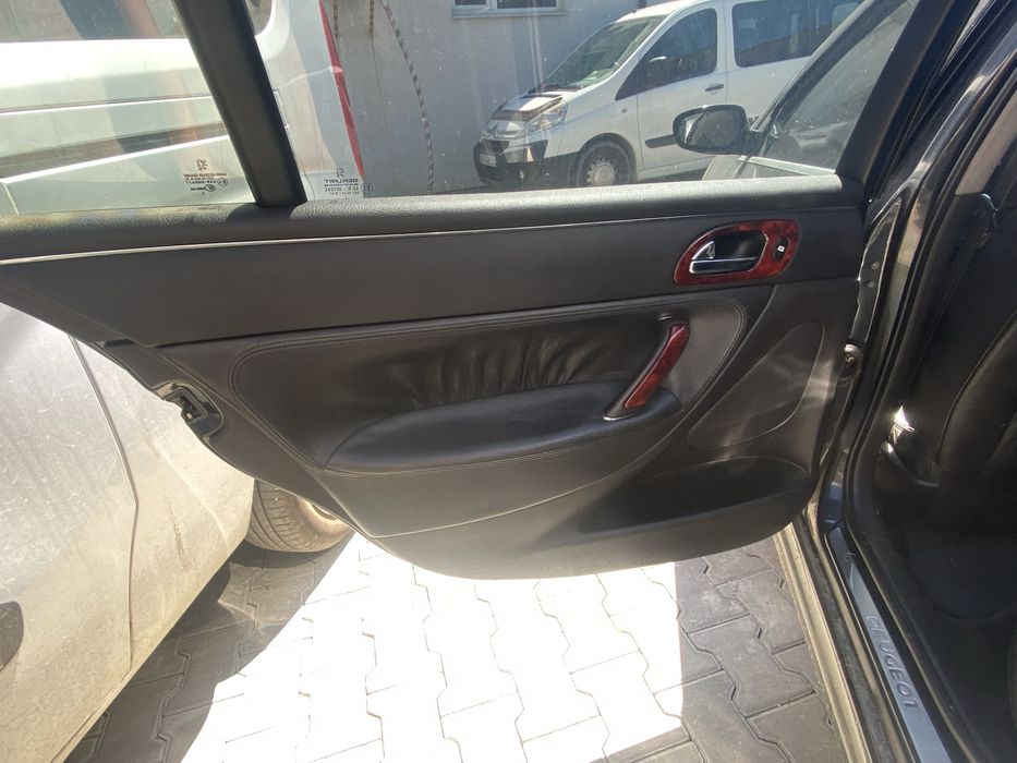 Peugeot 607 2.7 HDI restayling