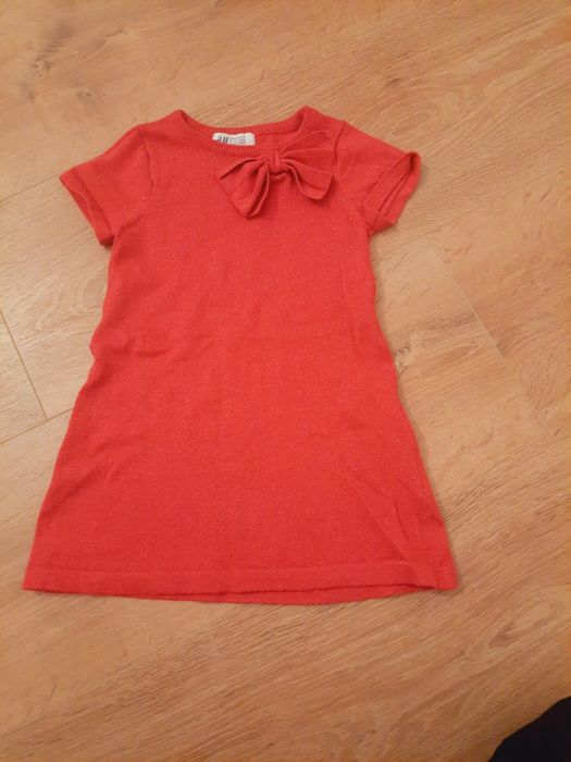 Czerwona sukienka