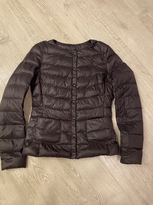 Продам куртку Benetton