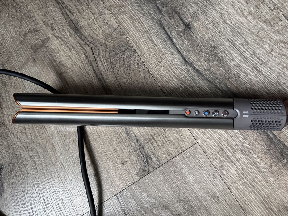 Dyson Airstrait HT01 Aeroprostownica