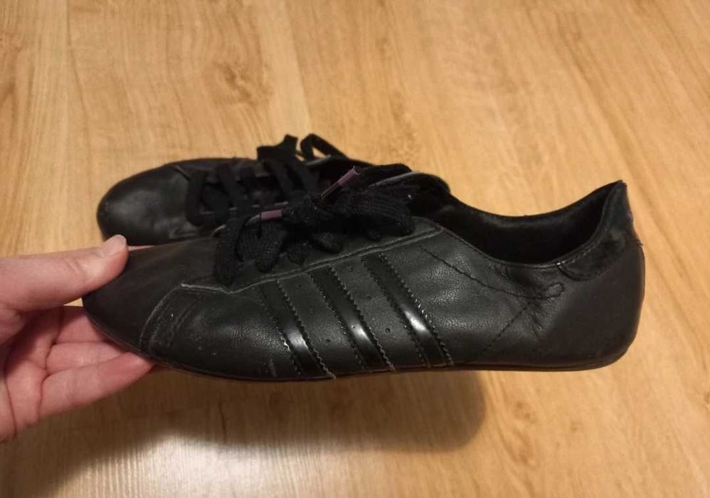 vinted 11 Buty czarne adidas skórzane! Rozmiar 37 i 1/3Stan jak na zdj