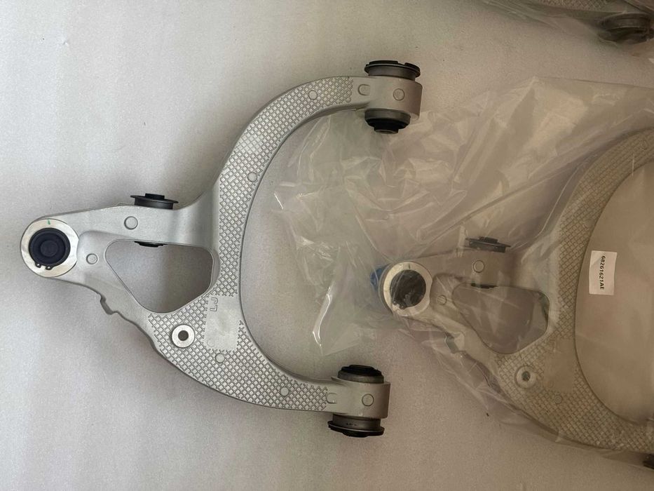 Lewy dolny aluminiowy wahacz do Dodge RAM 1500 19-24 NOWY