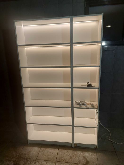 Regał IKEA BILLY + LED – 120x200 cm, biały, z oświetleniem, okazja