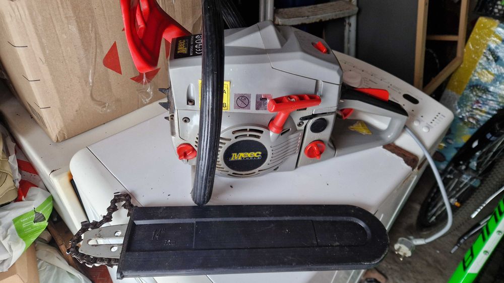 Бензопила   МЕЕС